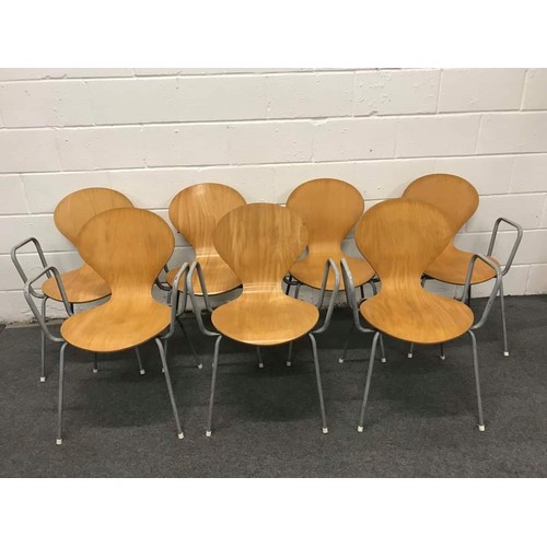 569 - Group of 6 retro bentwood, metal framed butterfly carver chairs (Stackable)