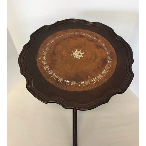 579 - Brown leatherette wine table, h19