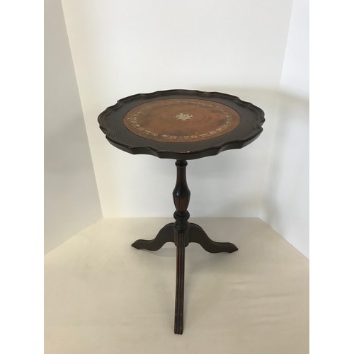 579 - Brown leatherette wine table, h19