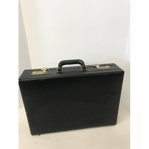 117 - Black leather briefcase with combination locks [010 / 210 ]