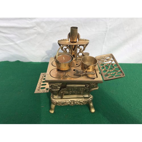 39 - Miniature solid Brass replica stove [ ELSIES STOVE ]