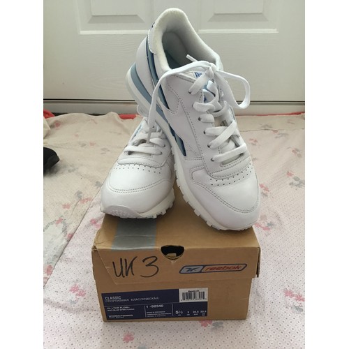 50 - Brand new Reebok classic trainers, size 3