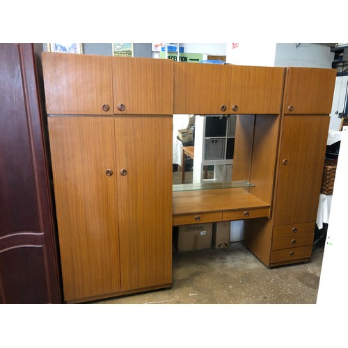 63 - 3 piece bedroom set please see all pictures