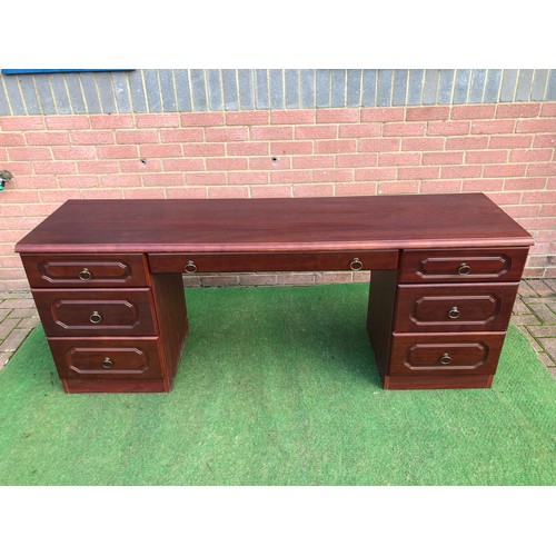 64 - Bedroom dressing table with 7 draws in mahogany veneer