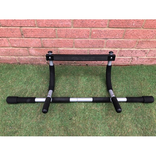 114 - PRO-FIT's IRON GYM Premium Pull Up Bar Door Heavy Duty Chin Up Bar