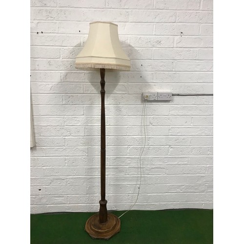 189 - Standard Lamp and shade working