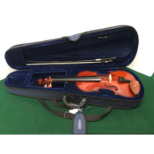 162 - Violin in Blue case by Prumaverasee all pictuers for condition