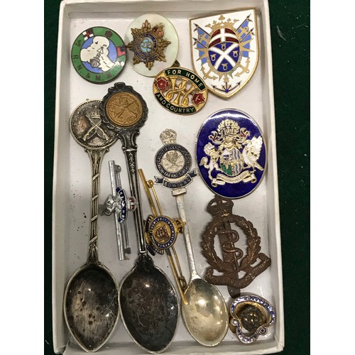 157 - Collection of mixed pieces spoons , badges and more see all pictures