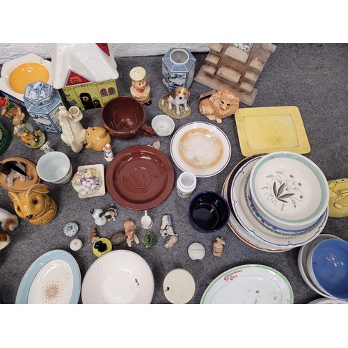 200 - Qty of mixed china including Devonware and Denby