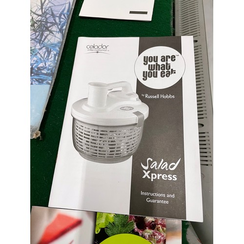 Westinghouse SaladXPress Salad Spinner