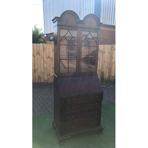 110 - Georgian style mahogany bureau bookcase with draws and gun barrel columns and internal gallery compa... 