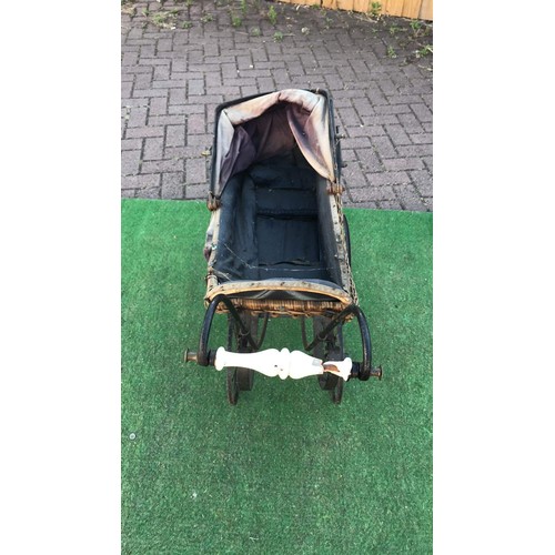 114 - Victorian pram for restoration