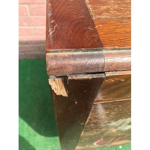 86 - oak drop leaf table needs work