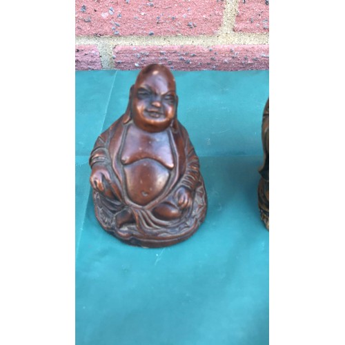 31 - Two buddha figures