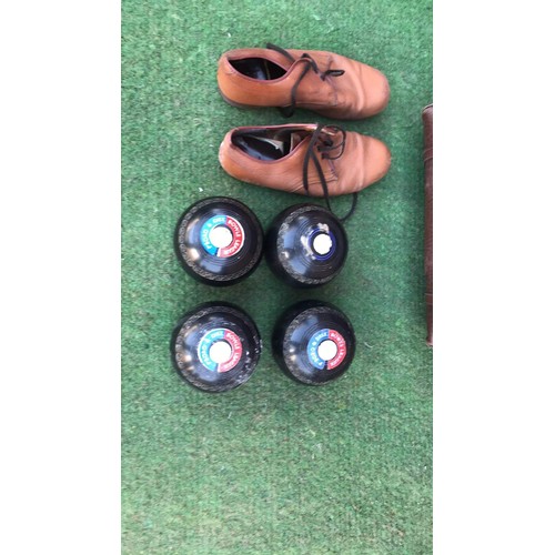 60 - Set of bowls by bowls league & shoes in bag