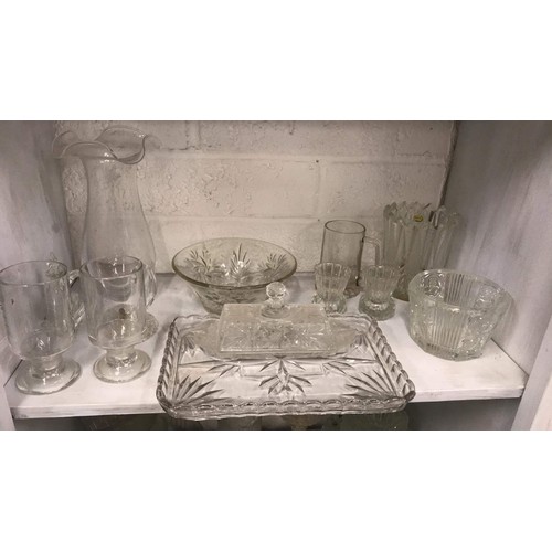 93 - 3 shelves of heavy glassware