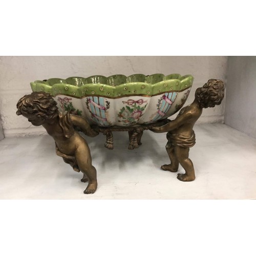 15 - Decorative center fruit bowl with cherub detail