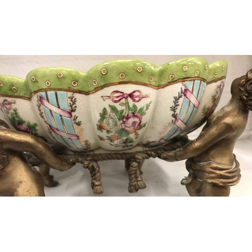 15 - Decorative center fruit bowl with cherub detail