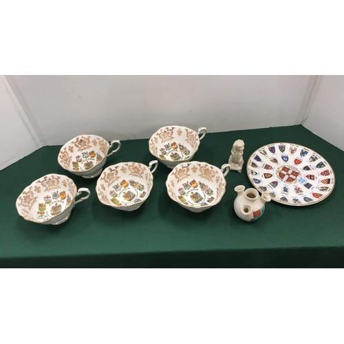 4 - Collection of crested ware