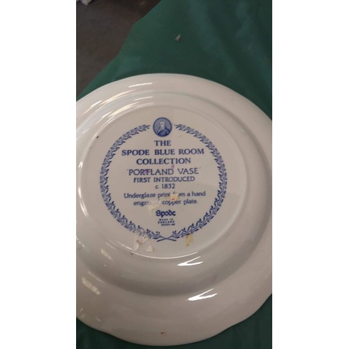 367 - 7 Spode plates