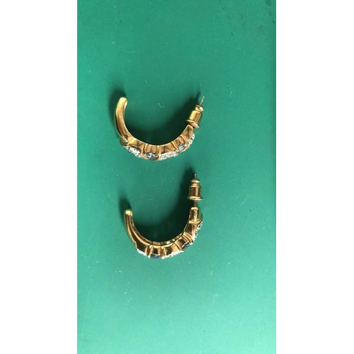 195a - pair of moon shaped earrings