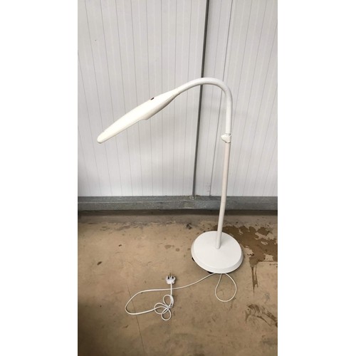 469 - White craft lamp