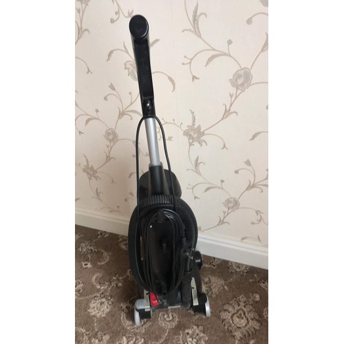 615 - Powersonic upright vacuum