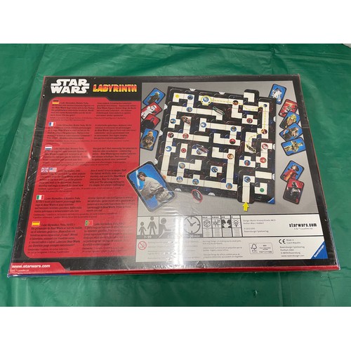 530 - Brand new sealed STAR WARS labyrinth