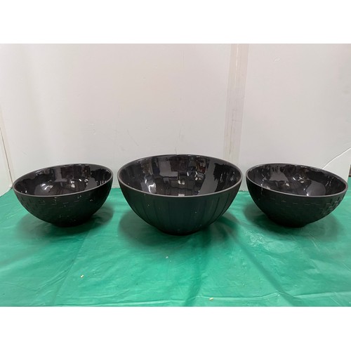 519 - 3 black wedgwood day & night bowls