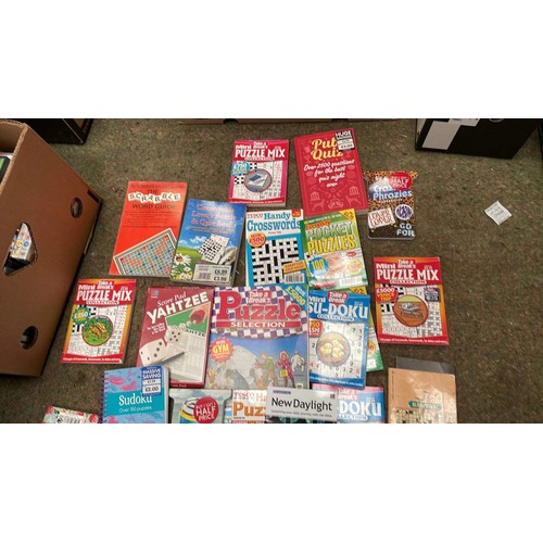 662 - Selection of puzzle books