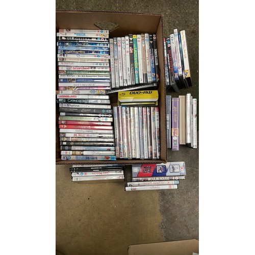 676 - Large quantity of mixed DVD's