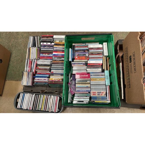 677 - Large quantity of CD's of mixed music and artist