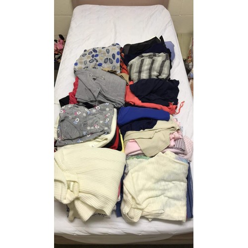 57 - mixed clean ladies clothes