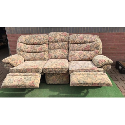 162 - reclining settee