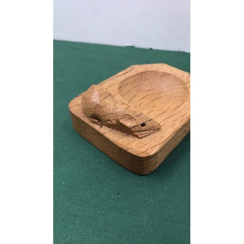 7 - Oak mouse man ash tray