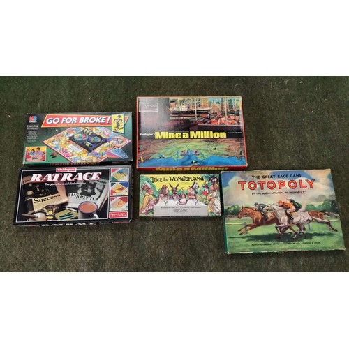 197 - 5 vintage board games