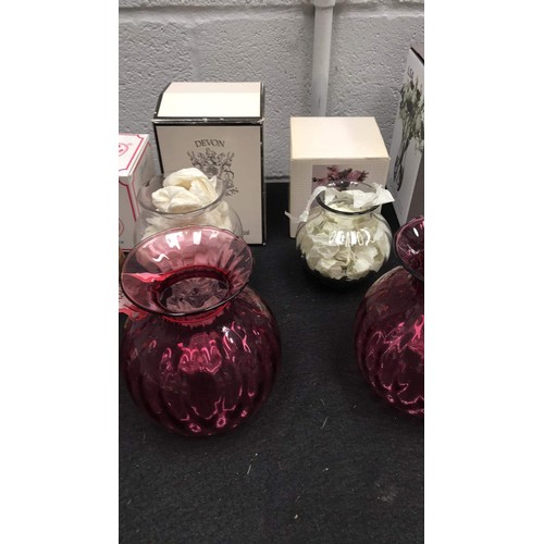 361 - mixed glass vases