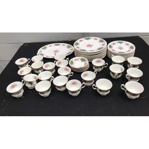 349 - ROYAL ALBERT BERKELEY TEA SET