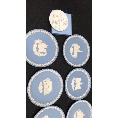 329 - Wedgwood powder blue items