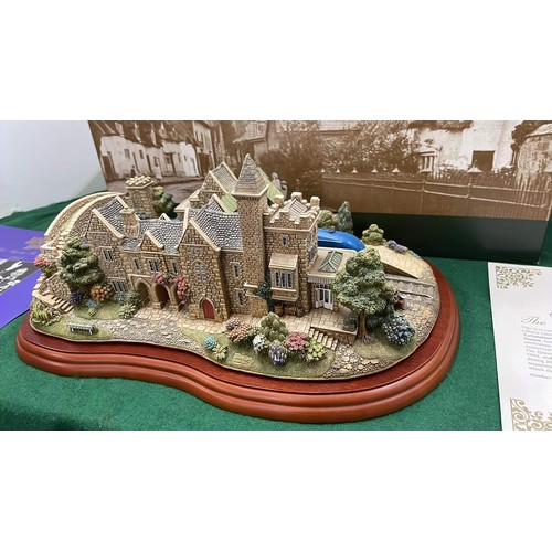 267 - The Coronation at Lancaster Station Lilliput lane No. 0837 with certificate of authenticity & bo... 