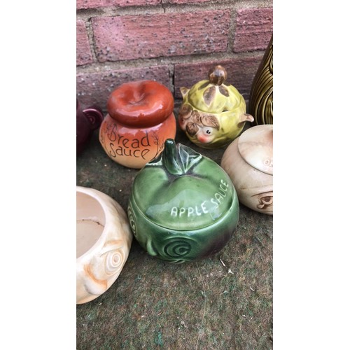 461 - retro condiments pots