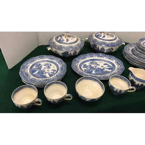 444 - collection of blue and white willow ware