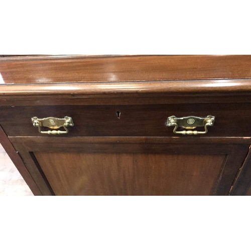 476 - mahogany glazed top bookcase