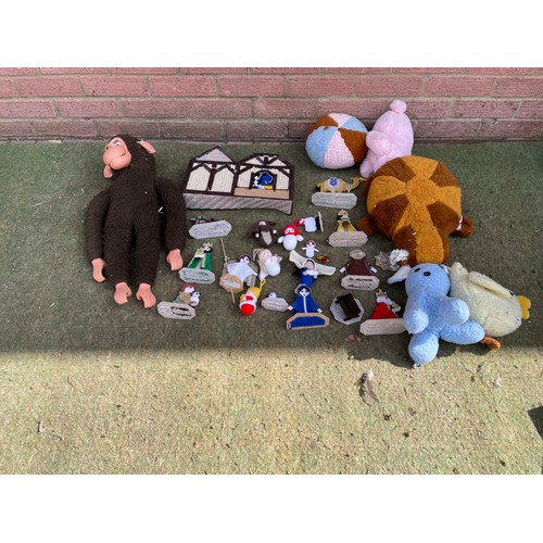 426 - Crochet nativity set & cuddly toys