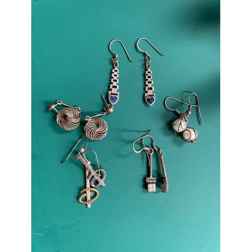 327 - 5 pairs of 925 silver earrings weight 14.66g