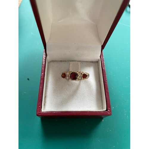 307 - 9ct gold ring weight 2.25g