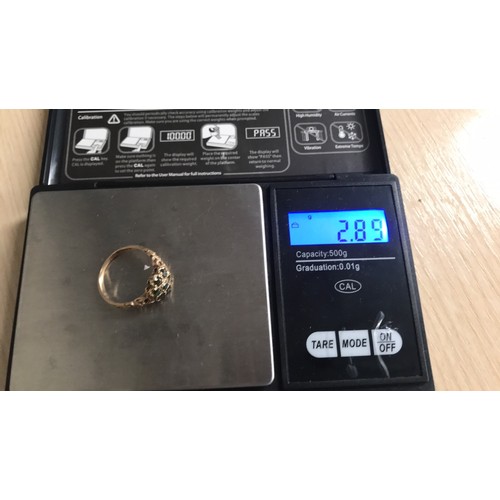 293 - 9ct ring weight 2.89g