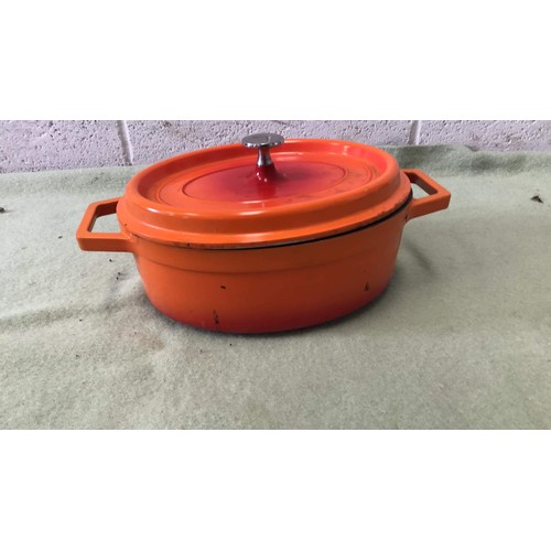 31 - ORANGE COOKPOT