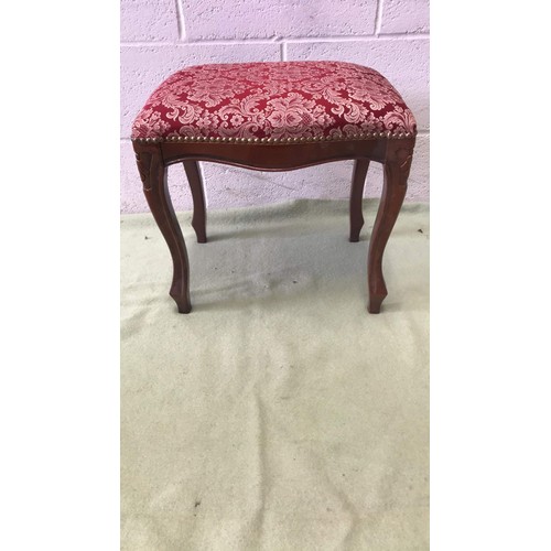 22 - PINK TOP STOOL