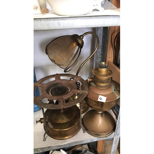 4 - oil lamp / lamp and brass stove